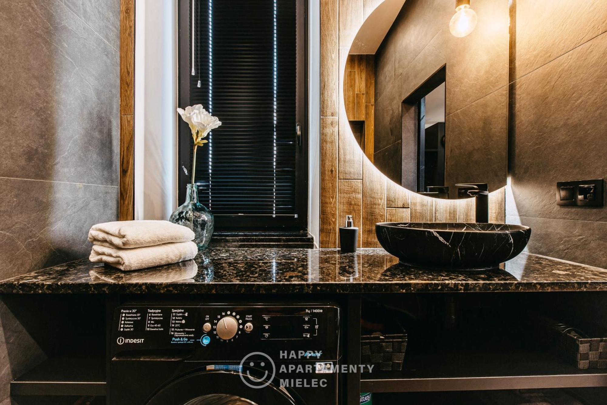 Happy Nest - Apartamentyhappy Pl Мелец Екстериор снимка